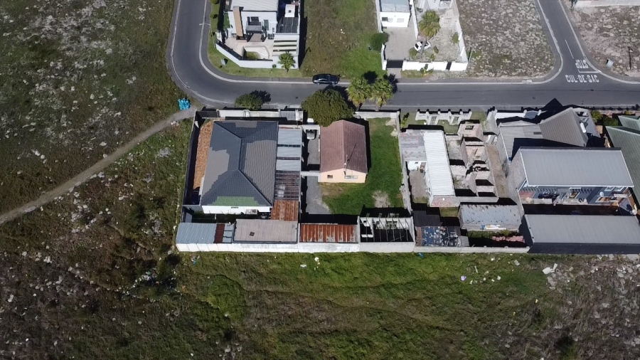3 Bedroom Property for Sale in Pelican Park Western Cape